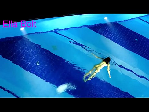 ❤️ I can't stop watching, young blonde caught swimming nude in ELLA BOLT resort pool ❤️ Sluts at us en-us.sexuria-net.ru ❌